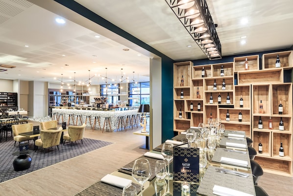 Gatsby Hotel & Restaurant by Happyculture accepte les chiens à Chassieu