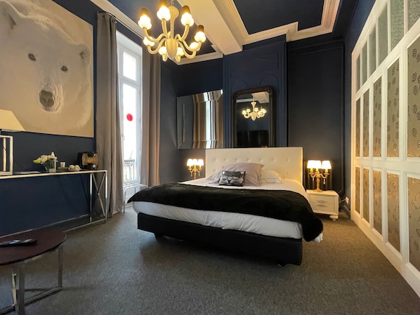 Royal Hotel accepte les chiens à Nîmes