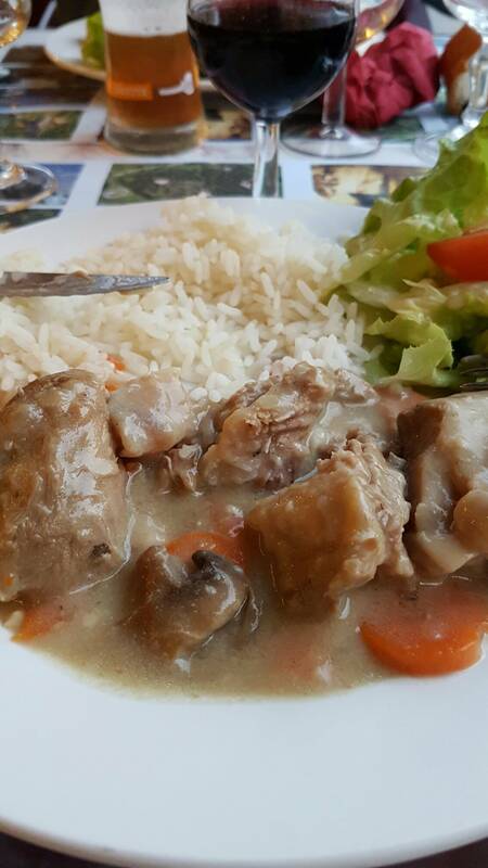 Hotel de la Poste accepte les chiens à Saint-Privat