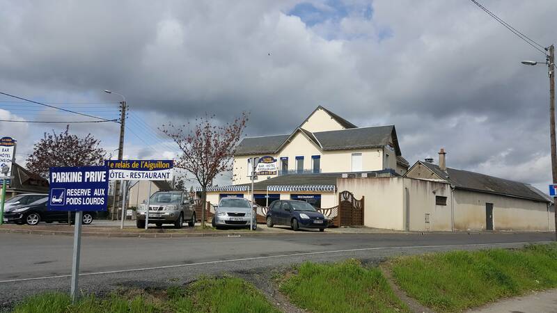 Hôtel Bar Restaurant Le Relais de L'Aiguillon Châtellerault accepte les chiens à Châtellerault