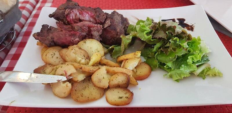 Le Bistrot des Halles Biarritz accepte les chiens à Biarritz