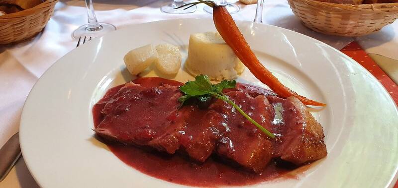 Restaurant de la Marine accepte les chiens à Combleux