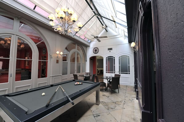 Hôtel de Bourgogne accepte les chiens à Macon