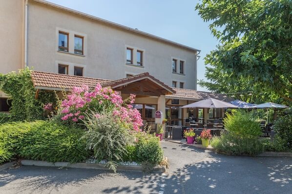 Hôtel Lyon Nord accepte les chiens à Massieux