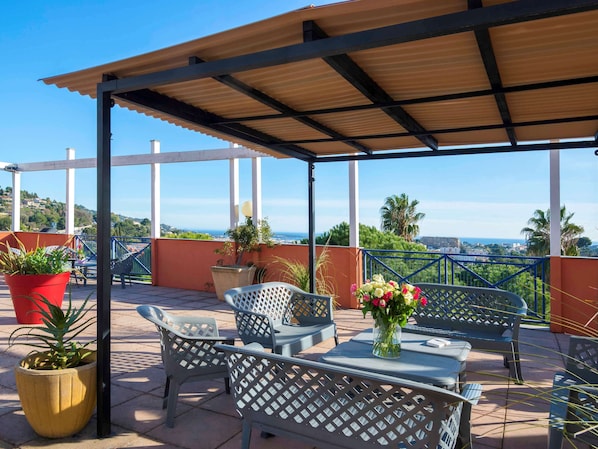 ibis budget Cannes Mougins accepte les chiens à Mougins