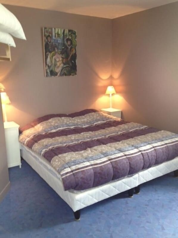 Les Chambres de l'Elysée accepte les chiens à Pontrieux