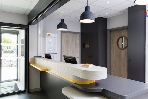 Hôtel Première Classe Chartres Barjouville accepte les chiens à Barjouville