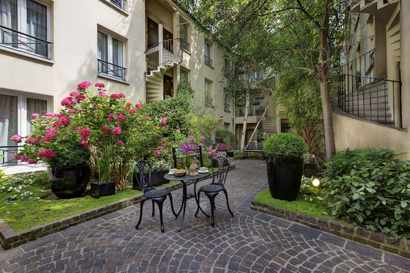 Le patio Bastille accepte les chiens à Paris