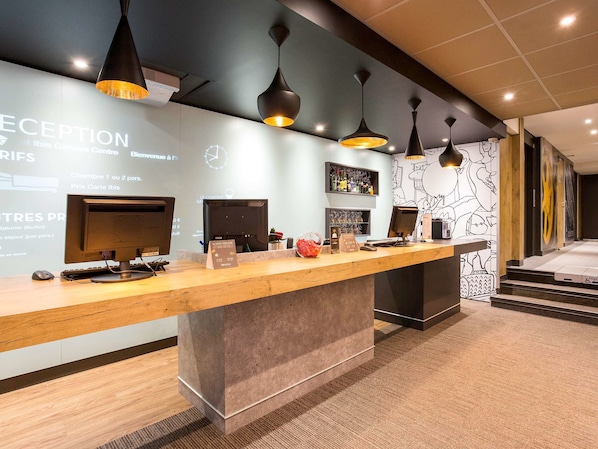 ibis Cannes Centre accepte les chiens à Cannes