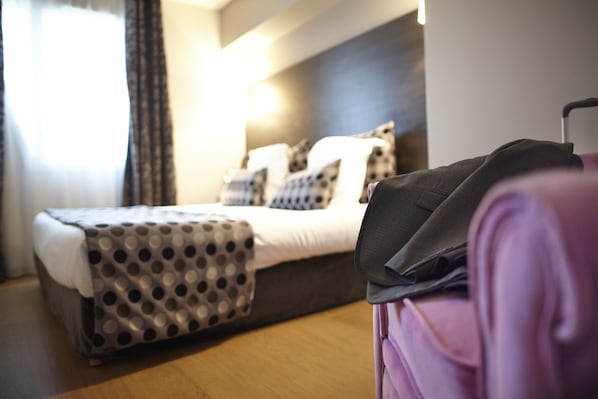 Seven Urban Suites Nantes Centre accepte les chiens à Nantes