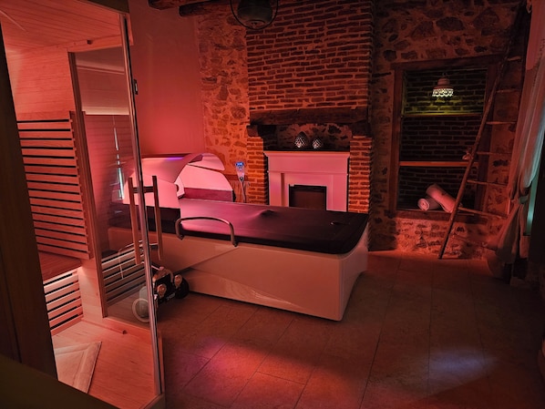 Vanessa GAY accepte les chiens à Saint-Jean-Ligoure