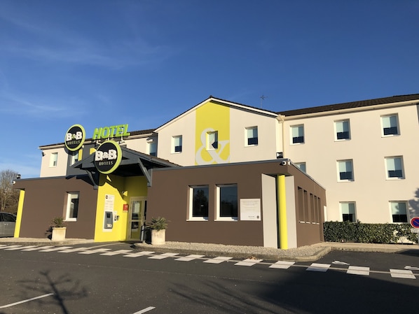 B&B Hotel Brive-La-Gaillarde accepte les chiens à Ussac