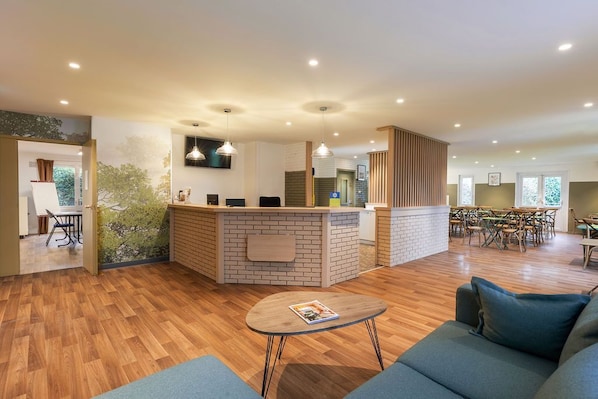 Sure Hotel by Best Western Plaisir accepte les chiens à Plaisir