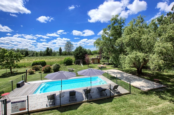 Hôtel Kyriad Libourne - Saint Emilion accepte les chiens à Arveyres