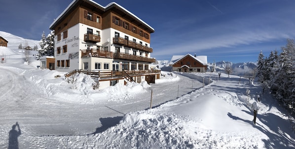 Hôtel Le Grand Truc accepte les chiens à Fontcouverte-la-Toussuire