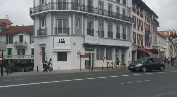 Brit Hotel De Paris accepte les chiens à Saint-Jean-de-Luz