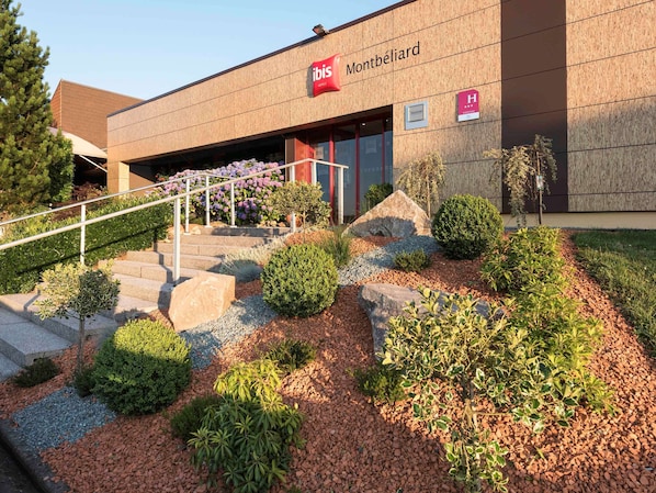 ibis Montbeliard accepte les chiens à Montbeliard