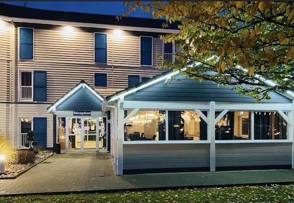 The Originals City, Hôtel Le Louisiane accepte les chiens à Andelnans