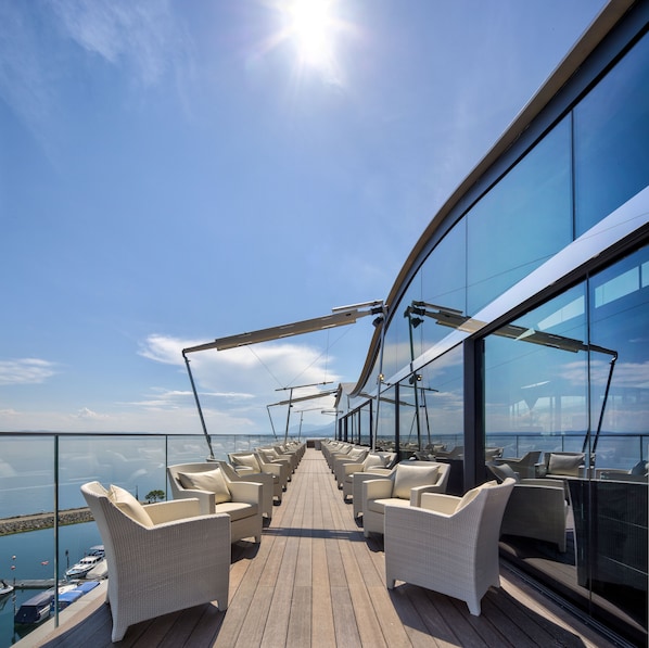 Best Western Premier Hotel Beaulac accepte les chiens à Neuchatel