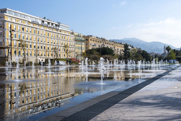 Hôtel Aston La Scala accepte les chiens à Nice