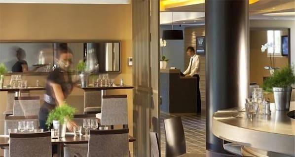 Escale Oceania Aix-en-Provence accepte les chiens à Aix-en-Provence