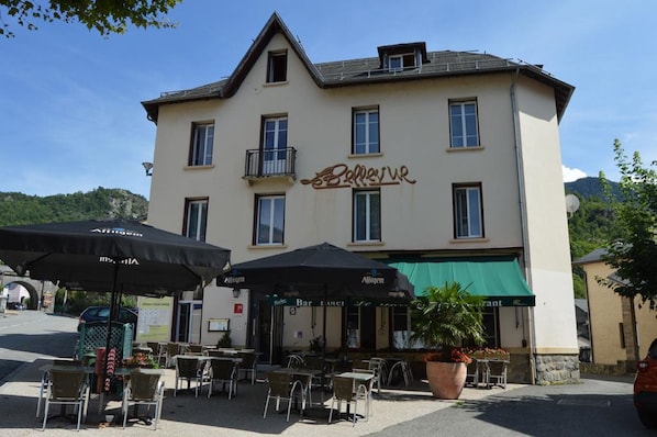 Hotel Restaurant Le Bellevue accepte les chiens à Ax-les-Thermes