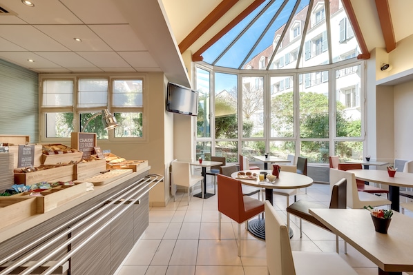 ibis Paris Rueil Malmaison accepte les chiens à Rueil-Malmaison