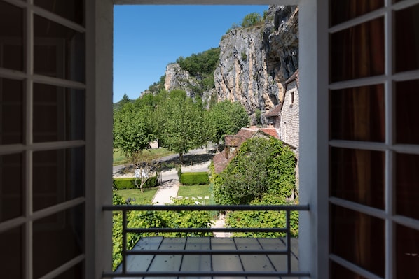 Domaine Les Falaises - Hôtel et Restaurant accepte les chiens à Martel