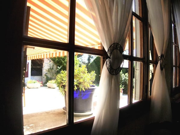 Hotel le Verseau accepte les chiens à Boulleret