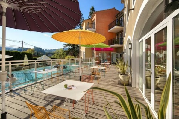 Privilège Hôtels & Resorts, Domaine de Mai accepte les chiens à Mougins