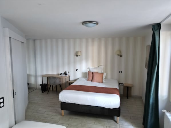 Hotel Des Platanes accepte les chiens à Villeneuve-sur-Lot