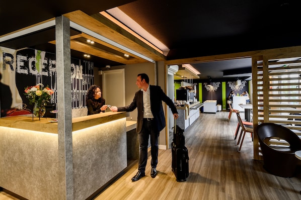 Ibis budget Saint-Étienne stade accepte les chiens à Saint-Etienne