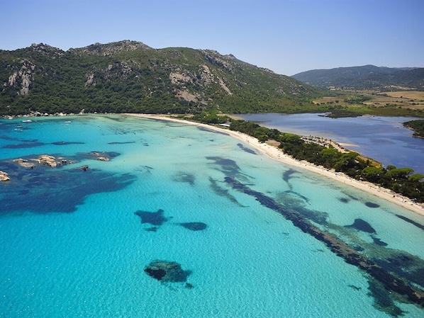 les Mini-villas de Santa-giulia accepte les chiens à Porto-Vecchio