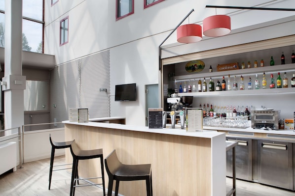 KYRIAD PARIS EST - Bois de Vincennes accepte les chiens à Saint-Maurice