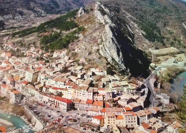 Hotel du Nord accepte les chiens à Serres