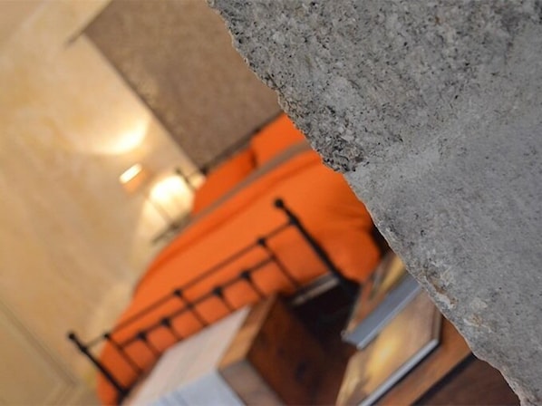 Le Petit Chou accepte les chiens à Entraygues-sur-Truyere