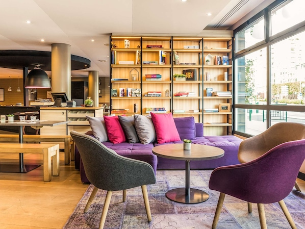 Campanile Paris Ouest - Pont de Suresnes accepte les chiens à Suresnes