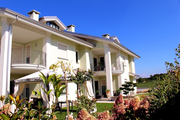 Bed&Breakfast EREMES accepte les chiens à Cuneo