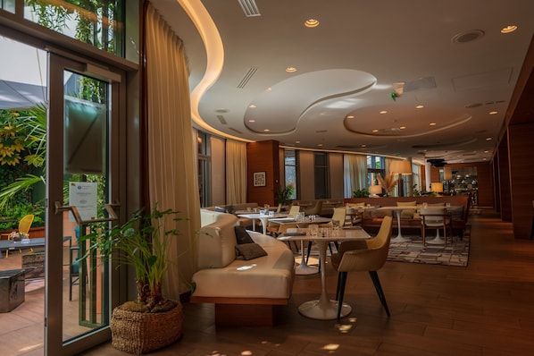 Renaissance Paris Republique Hotel accepte les chiens à Paris