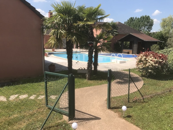 Chambres d'Hôtes La Coloniale accepte les chiens à Varetz