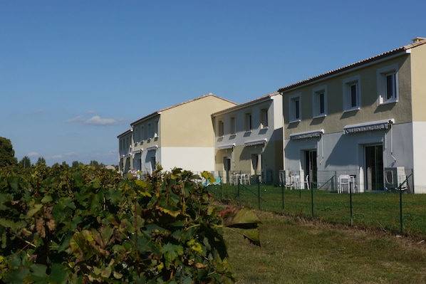 Les Grands Vignobles accepte les chiens à Libourne