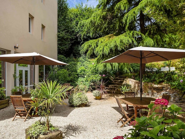 ibis Lannion Cote de Granit Rose accepte les chiens à Lannion