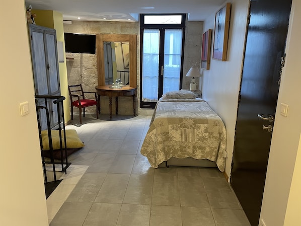 Hostellerie Provençale accepte les chiens à Uzès