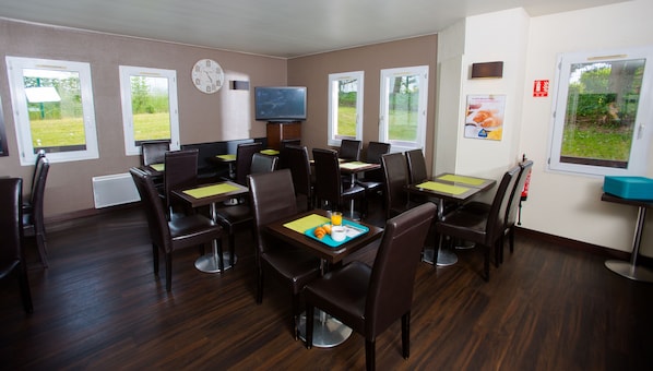 AKENA Express Creil Clermont - Agnetz accepte les chiens à Agnetz