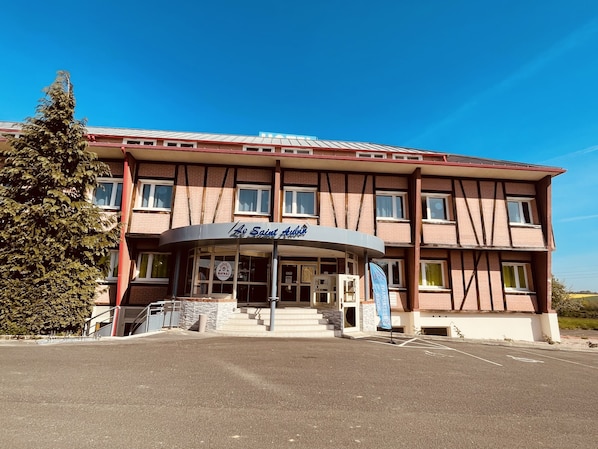 Hôtel le Saint-Aubin accepte les chiens à Gournay-en-Bray