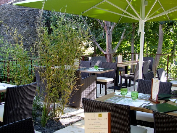 Hôtel le Cantarel accepte les chiens à Andelot-Blancheville