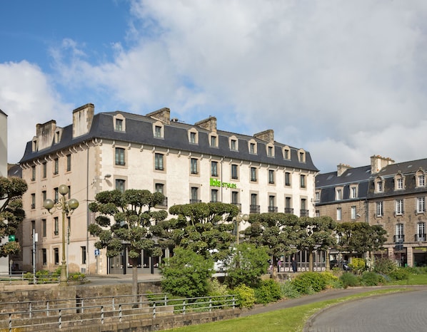 ibis Styles Dinan Centre Ville accepte les chiens à Dinan