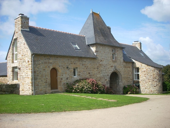 Gîtes du Manoir de Goandour accepte les chiens à Crozon