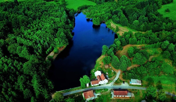 Moulin de Lachaud accepte les chiens à Sainte-Fortunade