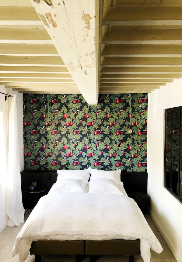 Gabrielle Jeanne accepte les chiens à Maillane